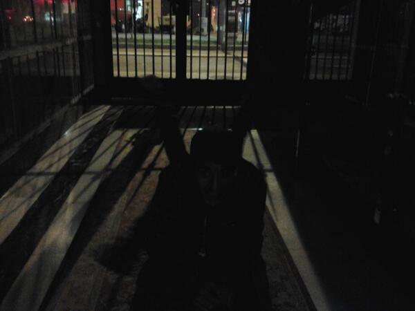 nachodemur's tweet photo. Segundo sprint hasta casa y llegada triunfal... se está convirtiendo en un clásico @NachoDiaz93 deja de jadear anda! http://t.co/ux4PJiKapd