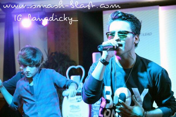 fanadickyprsty_'s tweet photo. @ilhamfauzie at MnG Fres n Natural Jakarta (19-Oct-2013) http://t.co/5dIqInQRpl