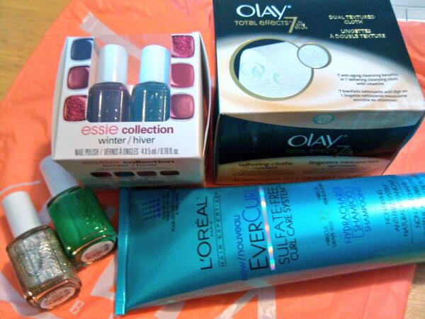 mrsteeth33's tweet photo. ULTA haul!! #essie #ultarewards http://t.co/0aH2u7nzvR