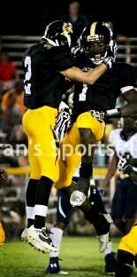 D1prospectWr1's tweet photo. Whenn i mossed doug . And u call yourself good . 1st game . http://t.co/tvsif9GZQo