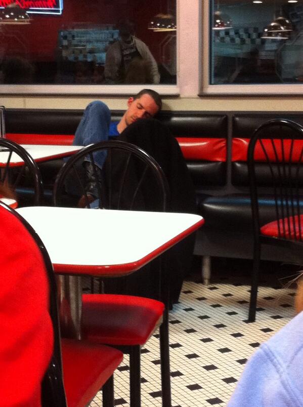 BUCK_dynasty0's tweet photo. @NCCpassouts #steakandshake #sorrynotsorry http://t.co/k9Xtq2a0uM