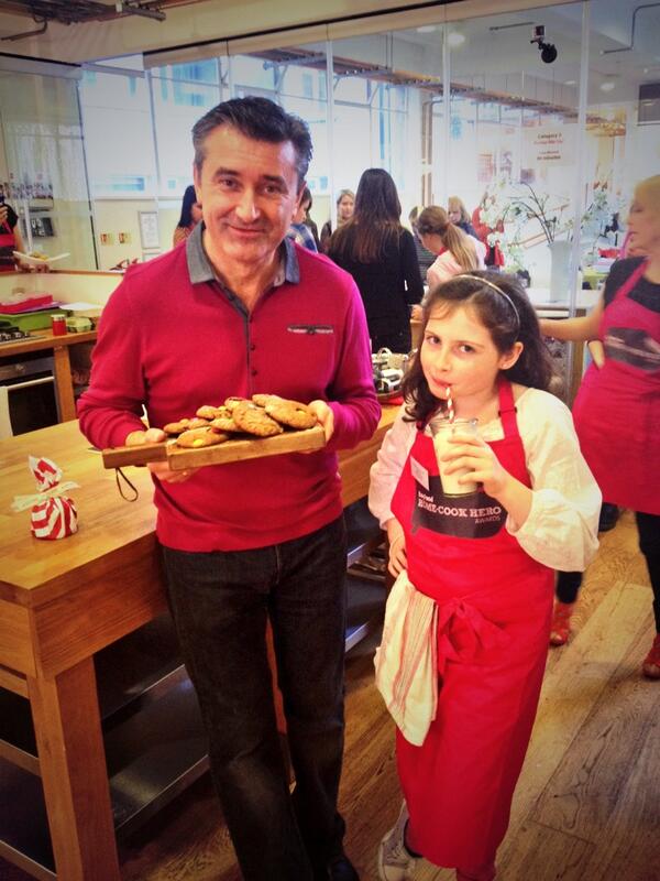 easyfoodmag's tweet image. TV3's Martin King &amp;amp; host of HCH with Sarah Jane, finalist in Butter Me Up! Category @ConnachtGold #homecookhero