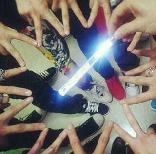 VIPyaayaa's tweet photo. #EMAzing EXO http://t.co/kKHdgIHvWE