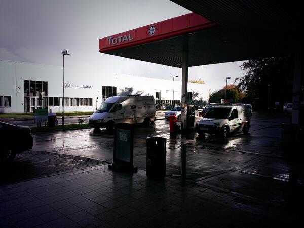 markath's tweet image. "Help! Help! Security vehicle under attack, call the police" said the voice. Over and over again. Oops.