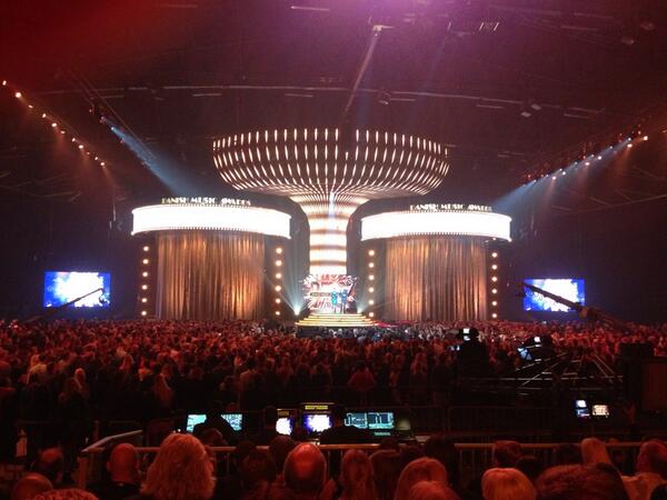 vestager's tweet photo. Cool samfundssind: Valget til kommuner og regioner nævnt ved DMA13. Tænk hvis du ikke stemmer ... #dma13 http://t.co/d3HUA2qVEx