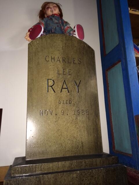 RealDonMancini's tweet photo. Happy 25th, Chucky! http://t.co/hmtzyIKDMP