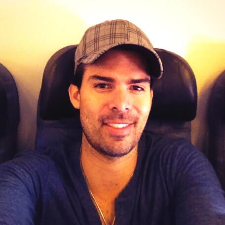 Saludines que este avión despega....