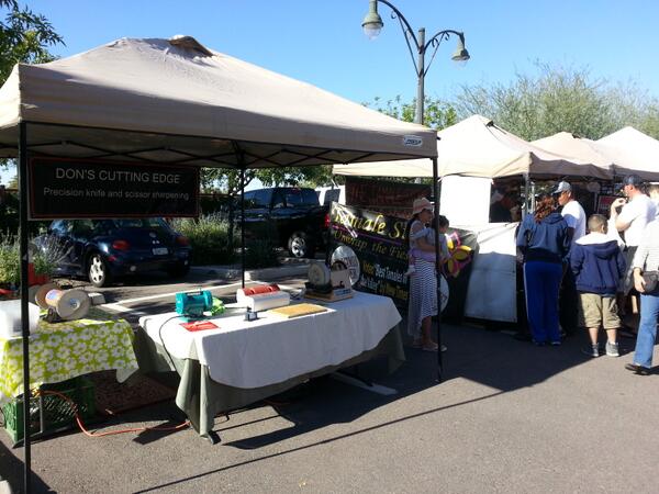 sharpnstuff's tweet image. Come on out to the Gilbert Farmers Market... open til noon every Saturday in Old Town Gilbert, AZ!