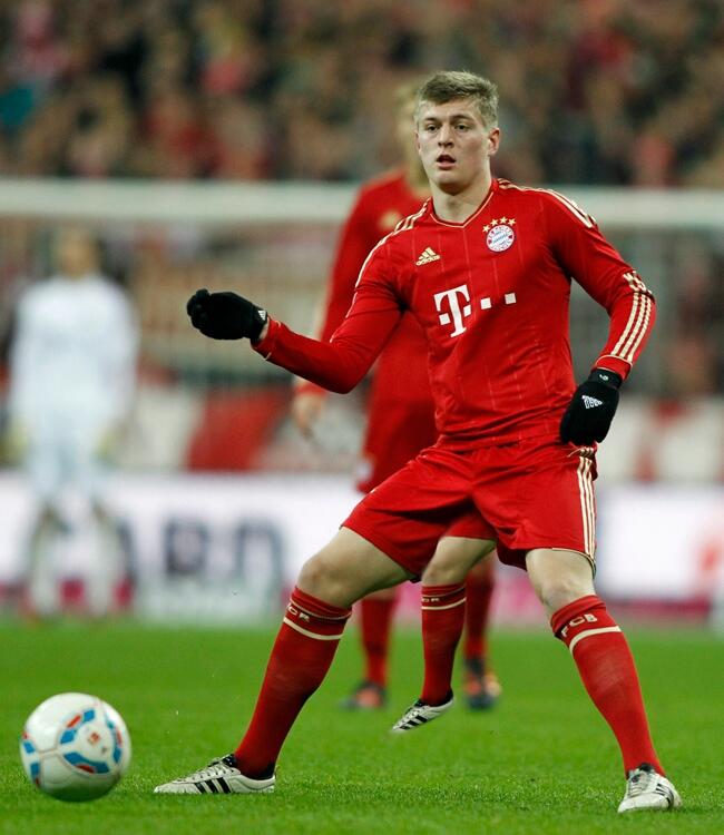 BYpSfB5CIAEC-3C.jpg:large