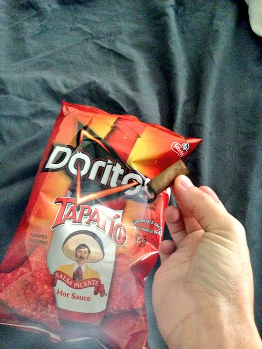 Blunt x Tapatio #Brefest http://t.co/pALX2P1Wht<a href="/tag/brefest"class="tags">#Brefest</a>