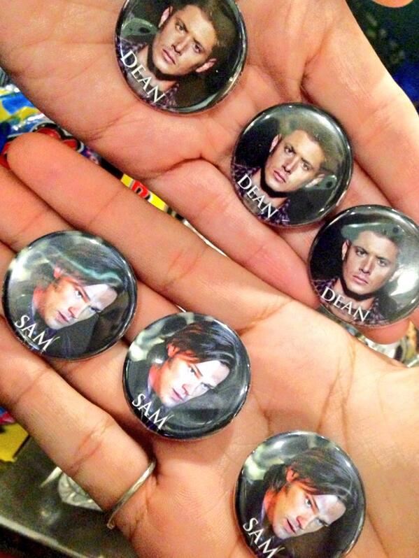 _supernatural_'s tweet photo. Sam or Dean? Who want to get poked? RT #SPNFamily and I'll pick a few winners! #spn http://t.co/X8Df8c1bwK