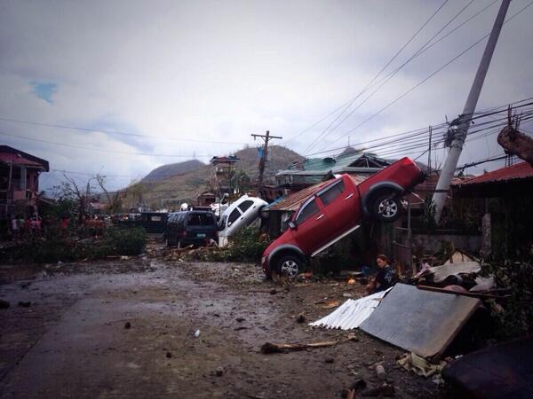PHOTO UPDATE: images from #Tacloban #Haiyan #PrayForThePhilippines