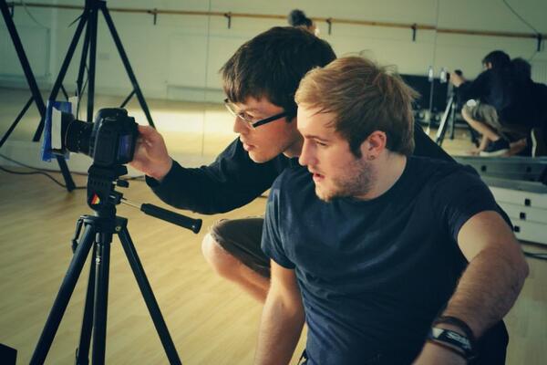 KitMusicUK's tweet image. The boys on set :) #BYOBVideo #BYOB @XTNFilms @ConorVennard RT X