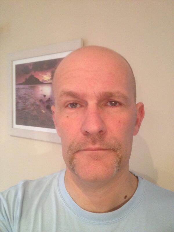 GaryYoung2801's tweet photo. First shave of Movember.... http://t.co/mr1YDaI7hT