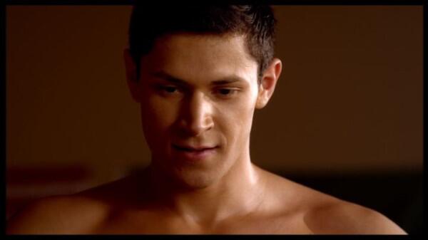 SSalesa's tweet photo. Alex meraz is hot like fire http://t.co/4G2OGJpmKo
