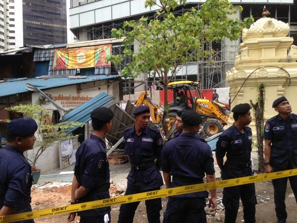 View image on Twitter