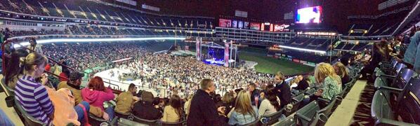 buckcommander7's tweet photo. Out here at Ranger ball field for the Eli Young Band House Party http://t.co/vZXeK27GxD