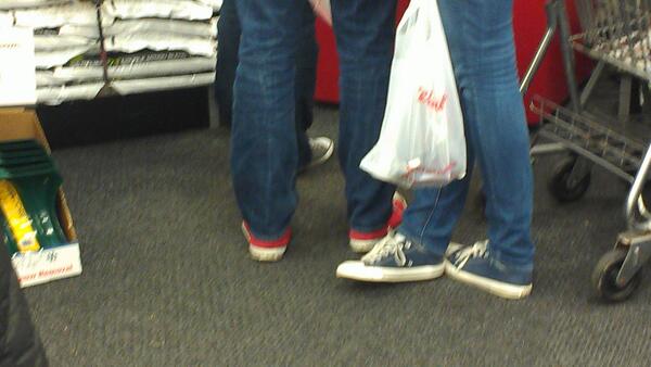TheDoogs1's tweet image. Two girls and a guy all have same shoes just different colors #cute