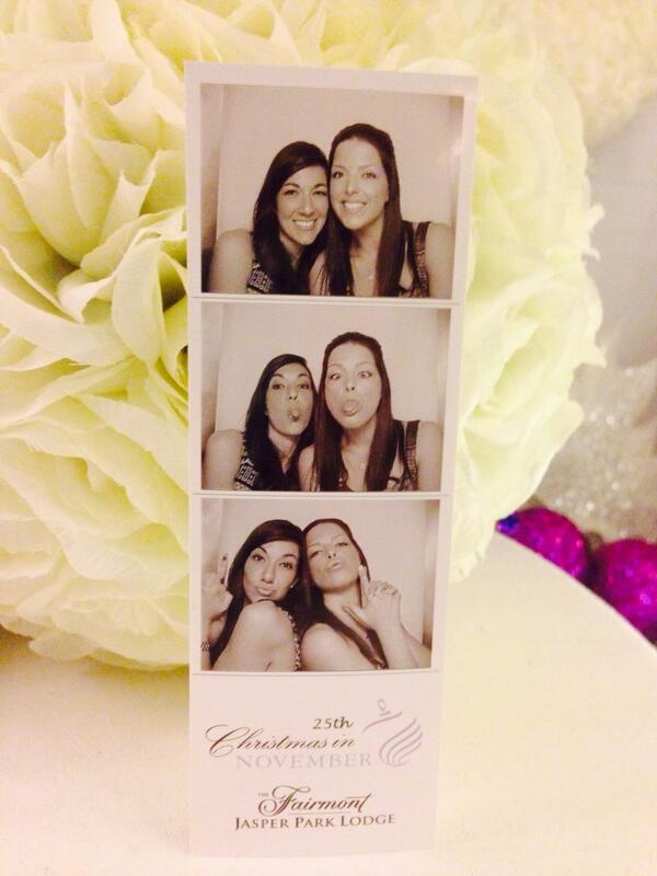 mbfark's tweet photo. Photo booth fabulous @kailynpark #JasperCIN http://t.co/TwX9DdeqMg