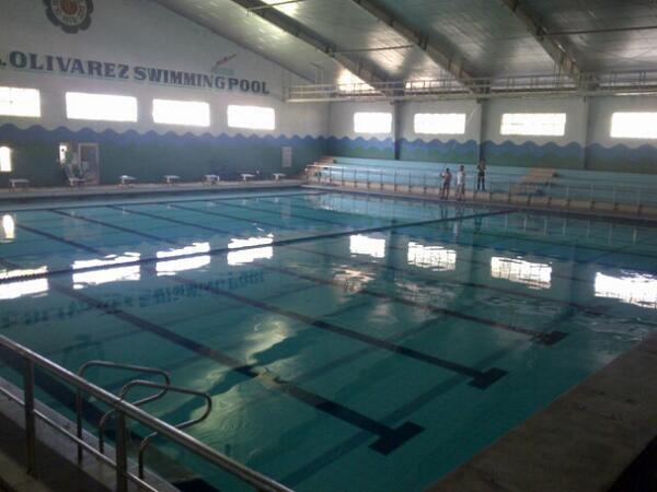ironessa's tweet image. "@Citadel_UHC: All set for the #5thAUHC2013 :) @chris_cuhc @applelina @ironessa @ganchaguas @swimjunkiePH #CUHC  http://t.co/NE9ilaRr1G"