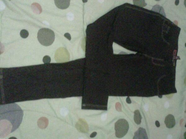 Pants size L kecil. Warna dark brown #sell or #barter #BarterinYuk #bartershop #bartertrusted #BarterBarang