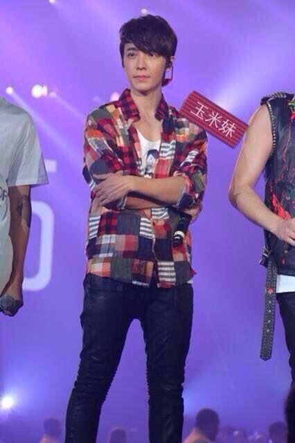 Embedded image permalink