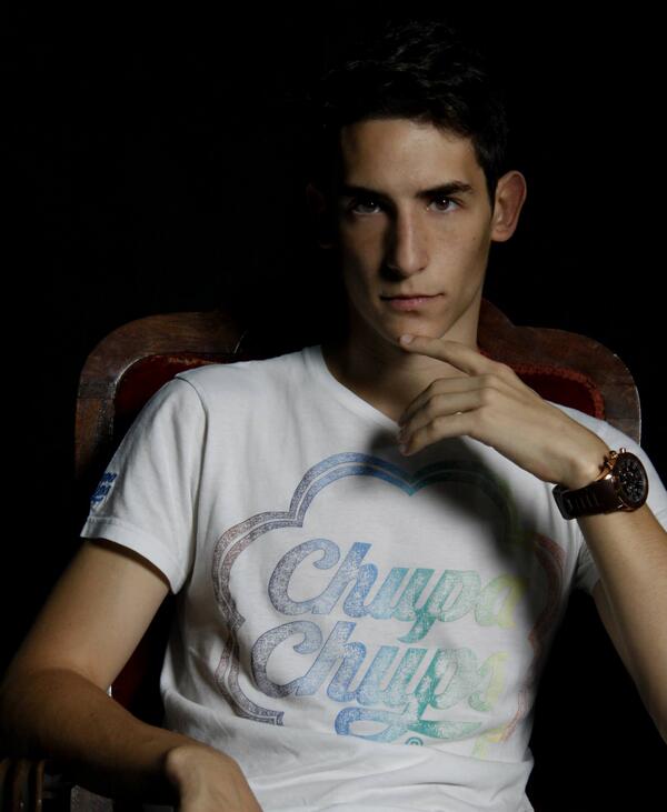 danielitosolla's tweet photo. So sexy2... http://t.co/NvCpxWpiye