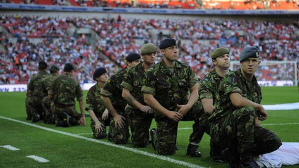 #LestWeForget <a href="/HelpforHeroes/">Help for Heroes</a> #RemembranceSunday.