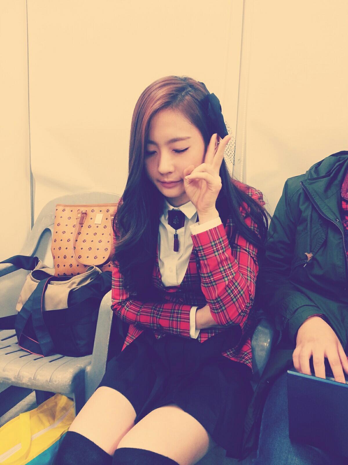 BYtYZU8CQAAoT1h.jpg:large