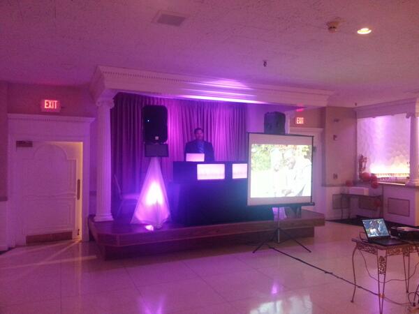 teamallstardjs's tweet photo. #TeamAllStarDjs @ Montvale Plaza in Stoneham Ma. @djnitee35 &amp; @Thedjbig http://t.co/uwhnGHUOzR