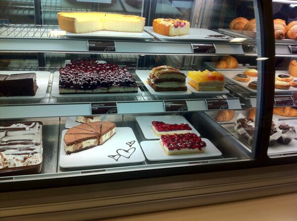 SimonBurford's tweet image. This is what a proper @McDonalds McCafe looks like in Europe - not the measly cups of coffee we get in the UK