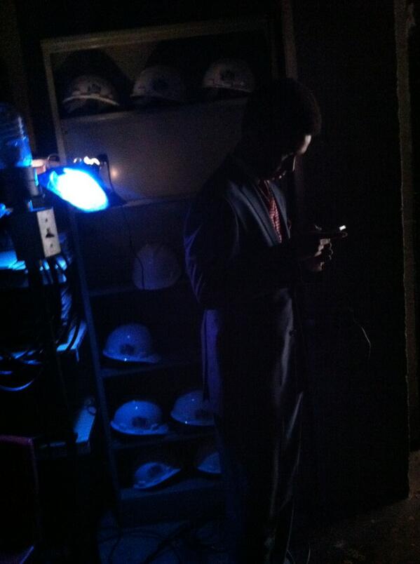 Trip_TSFS's tweet photo. Snake stirring up drama in the shadows #fredscandal @Sir_Snake1 http://t.co/eJAdZ5C2Xz