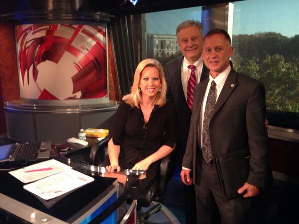 AnitaBrikman's tweet photo. @NHPCO_news CEO Don Schumacher &amp; #veteran Dave Benhoff at @FoxNews with @ShannonBream @WeHonorVeterans http://t.co/ETidzuGjmJ