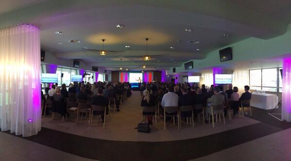 ProminencePSL's tweet image. Thanx @AztecEventsUk &amp;amp; @HThorneycroft for a chance to show off our deep perspective LIGHTset @Sandownpark last week