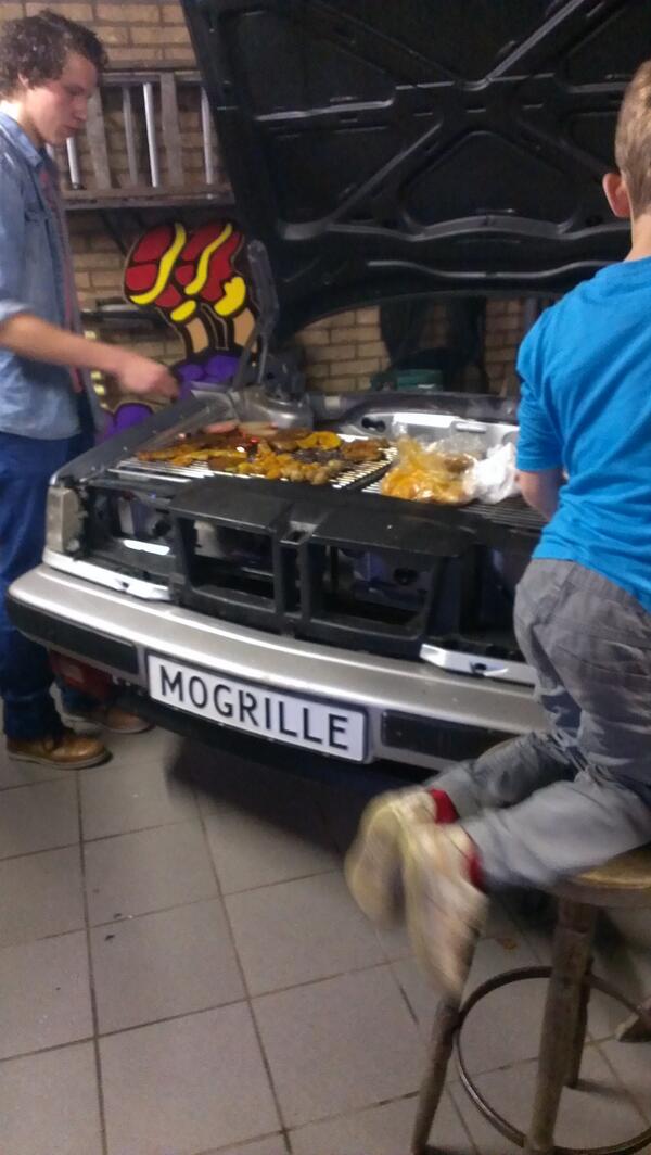 HemsGortemaker's tweet image. @Sterrebos @larsbrummelhuis @Twentswijnfeest @BiergartenNL @noaberrun Het was uitstekend.  #hergebruikoudeauto