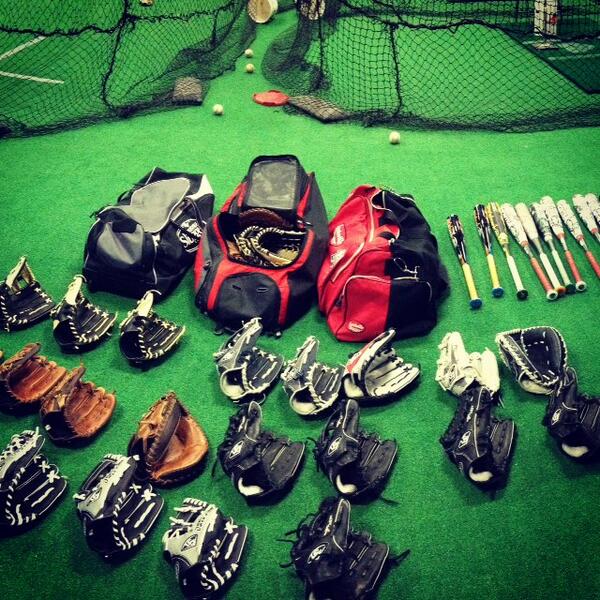 RhinoBaseball tweet picture