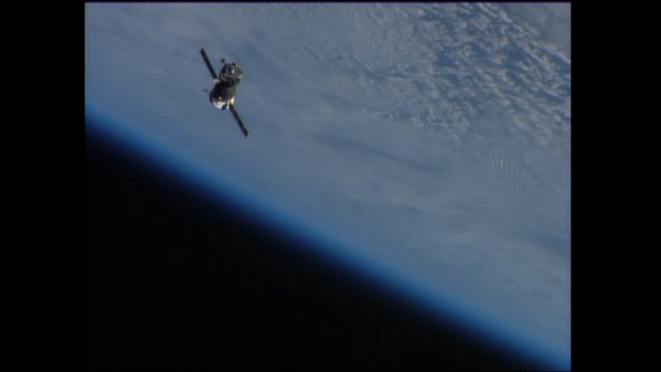 ESA_Italia's tweet image. #Soyuz con #Exp37 volando verso la Terra #Volare