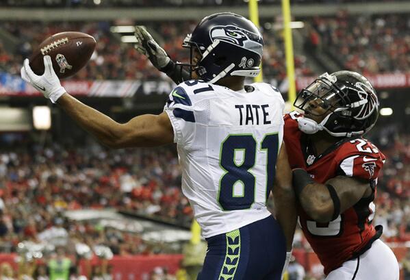 usatodaysports's tweet photo. Oh, wow. Watch this Golden Tate one-handed TD catch: http://t.co/Q8D1lwdXAt http://t.co/qhPS5NuLFD