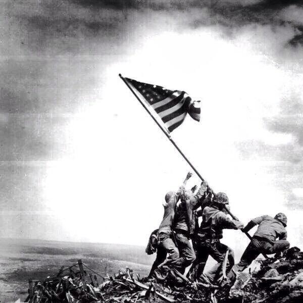 CloydRivers's tweet photo. Born to fight, trained to kill, ready to die, but never will. Happy 238th Birthday US Marine Corps. Merica. http://t.co/Yzx8KiGmfx
