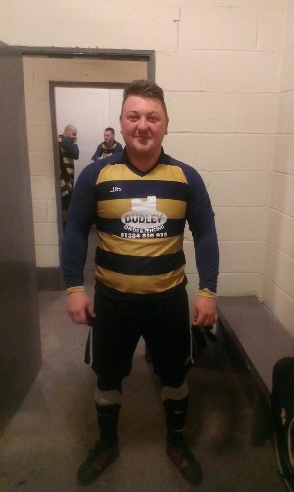 peno12405's tweet photo. @Alex__Tranter yes al stretching up tops wiv ya hench self LOL http://t.co/OpJ8WG5JO1