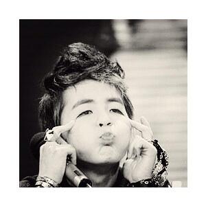 PurrNinichki's tweet photo. Baoziii~ So cute Xiumin ☆*:.｡. o(≧▽≦)o .｡.:*☆ #EMAzingEXO http://t.co/godUUtdqPl