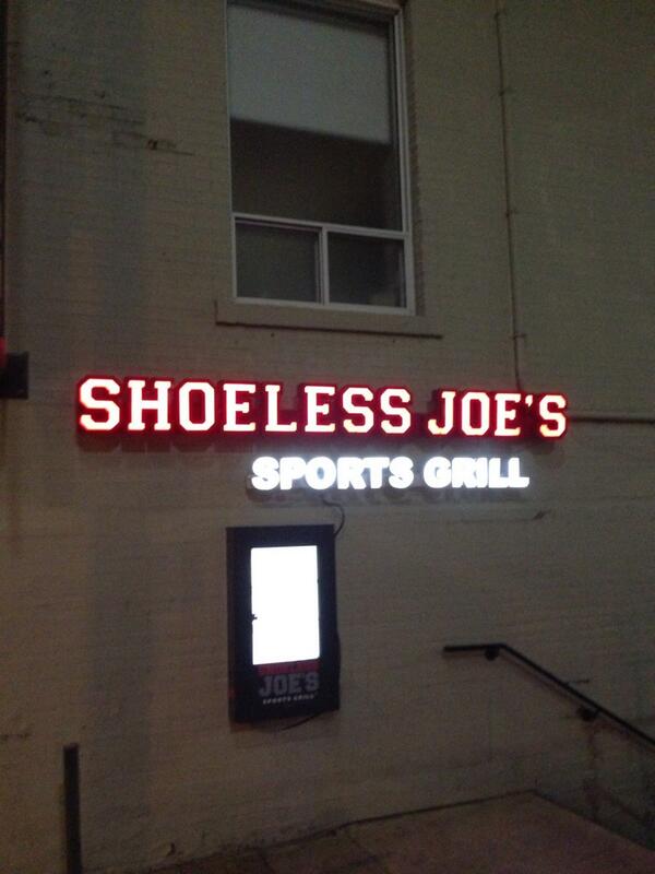 johnstonmark91's tweet photo. @Curazy91 heard you guys were gonna blow the top off this place in Toronto tonight http://t.co/gCTII4p3HY