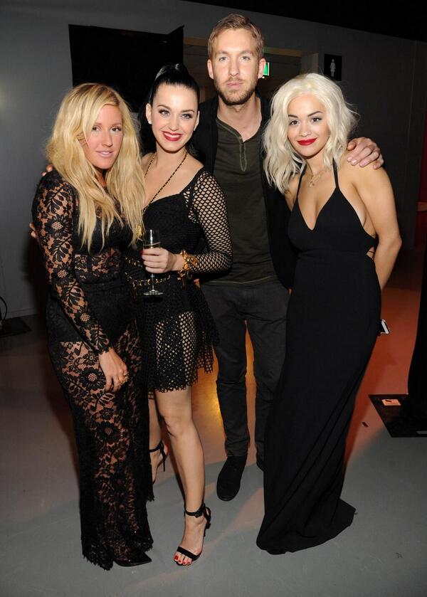 ritafalse's tweet image. ❤