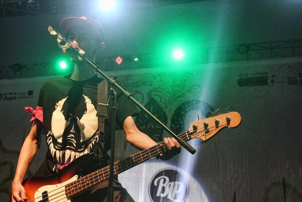 10/11/13 <a href="/RUFIC_/">RUFIC</a> Sman 22 Bandung