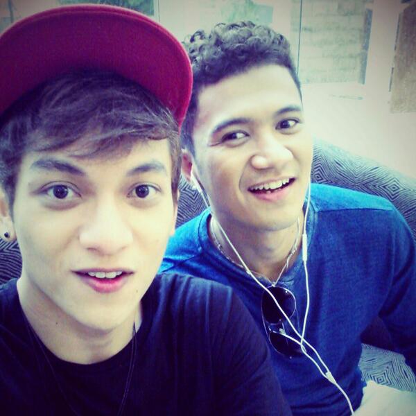 Saaaatnyaaaa baliiik,  Puji Tuhan lancar … thanks doanya ya guys S4US Jelov Fanmily ●● God bless us