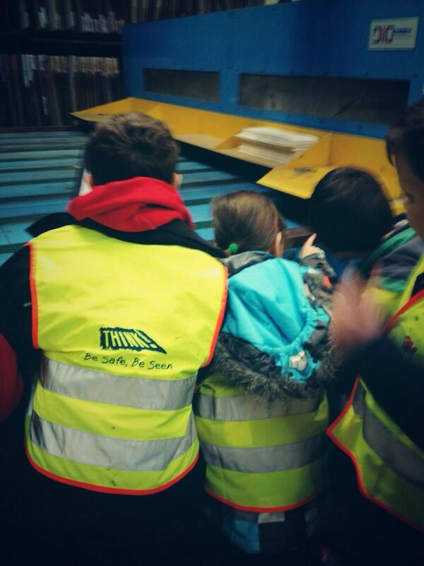 WelshBoxes's tweet image. “@year3Gwyrosydd: @WelshBoxes Mrs Meyrick's class looking how machines work. http://t.co/xaJ1d1VRe9”

We hope the kids enjoyed!