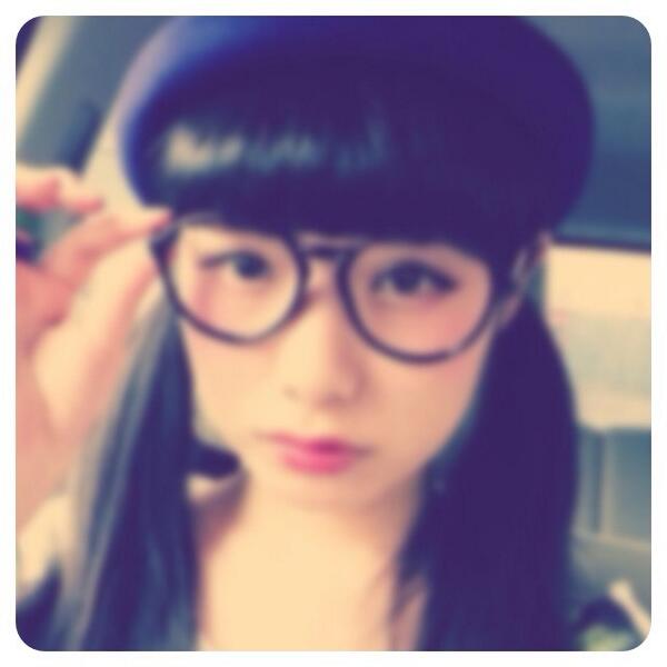 _____ruuuna's tweet photo. .

.

.

.

.

　　　　　相羽瑠奈　@　読者モデル

　　　　　　≫　漢字 炉瑠 改行

.

　　　　   ぱくんちょ    為る  ?  

.

.

. http://t.co/jg1n7gAOpb