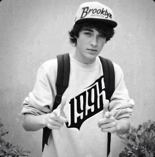 HusonTyler's tweet image. Boyfriend material I think yes;)