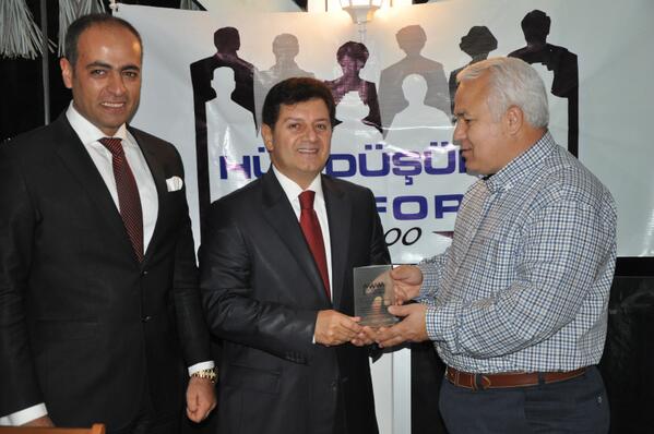 TCBodrum's tweet photo. HÜR DÜŞÜNCE PLATFORMUNUN ONUR KONUĞU DR. MEHMET GÖDEKMERDAN OLDU https://t.co/lJm8boVuFD http://t.co/NqUDMki4yN