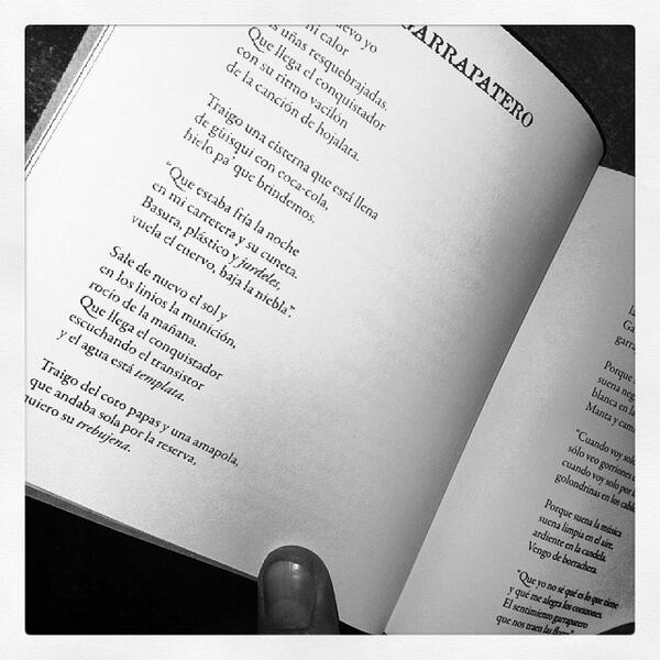Migue9Benitez's tweet photo. Poeta Garrapatero #MigueBenitez http://t.co/XrnTAyIXXt